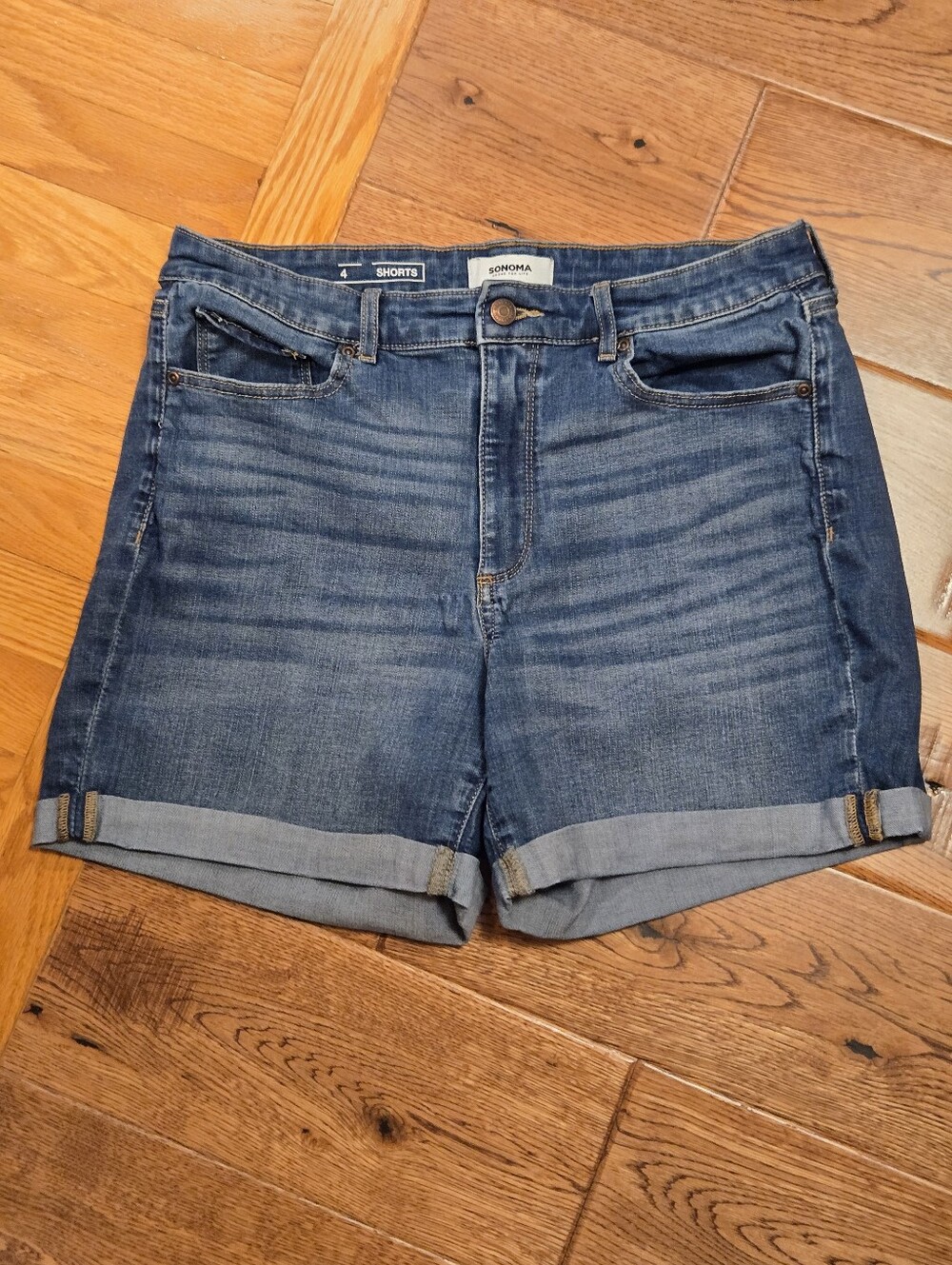 Sonoma Size 4 Juniors Jean Shorts